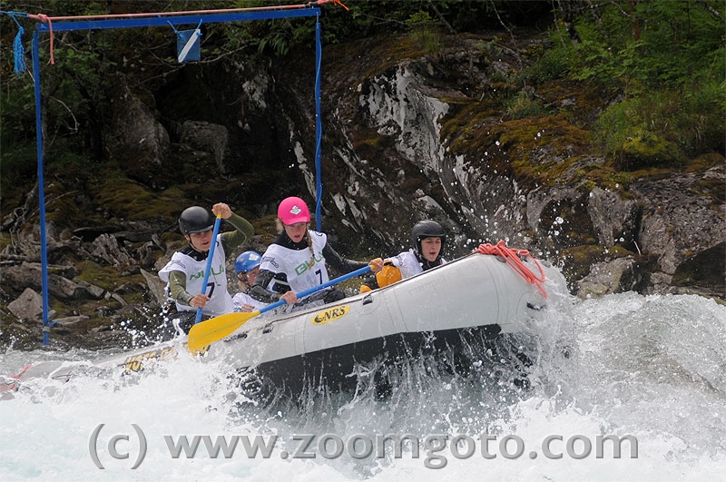 rafting_slalom_AK6_0204.jpg